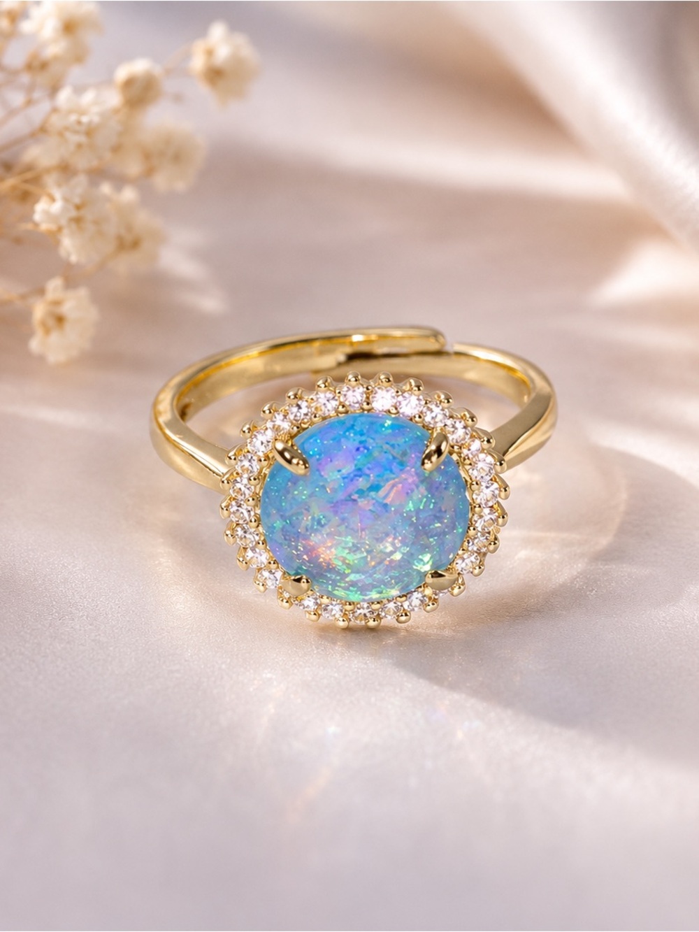 Elegant Gold and‎ Opal Handcrafted Ring